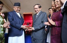 प्रधानमन्त्री ओलीबाट राष्ट्रिय सङ्ग्रहालय अवलोकन
