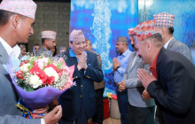 पूर्व किंङ ज्ञानेन्द्रको किंग्स लाउन्जमा तीन घण्टा (फोटो फिचर)