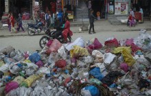 सातदिन पछि काठमाडौँको फोहोर उठ्न थाल्यो