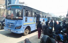 सार्वजनिक गाडी चढ्दै हुनुहुन्छ ? यी कुरामा ध्यान दिनुहोस्