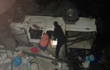 जन्ती चढेको गाडी दुर्घटना, बेहुलाबेहुलीसहित १३ घाइते
