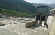 बाढीले अवरुद्ध तल्लो मोदी ‘१’ को उत्पादन पुनःचालू