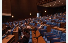 अर्थतन्त्र हल्ला गरिएजस्तो सङ्कटमा छैन