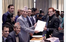 पार्टीले एक ढिक्काका साथ अध्यक्षको उम्मेदवार बनाएको छः सांसद शर्मा